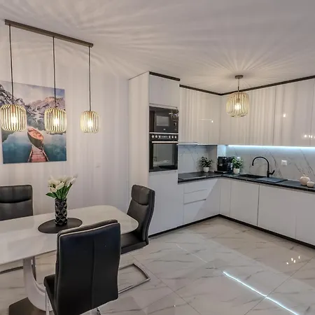 公寓 Modern Cityscape 2-bedroom Terrace 斯普利特